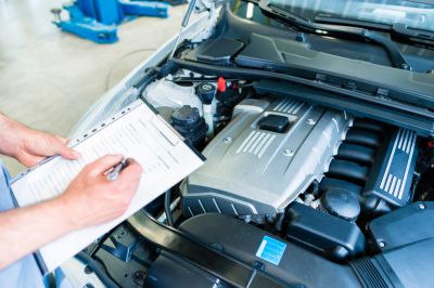 Fahrzeugwartung und Inspektion